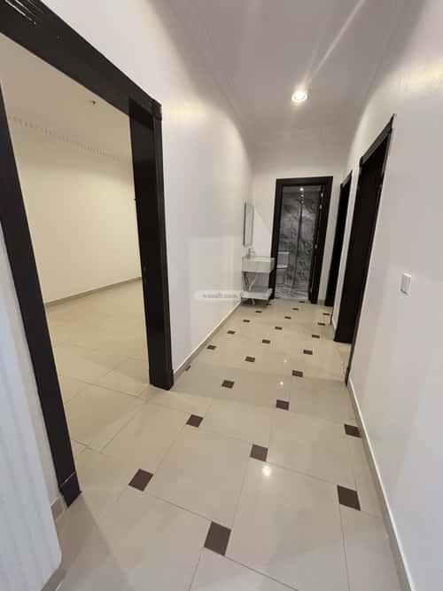 Apartment with 4 bedrooms إشبيلية، شرق الرياض، الرياض