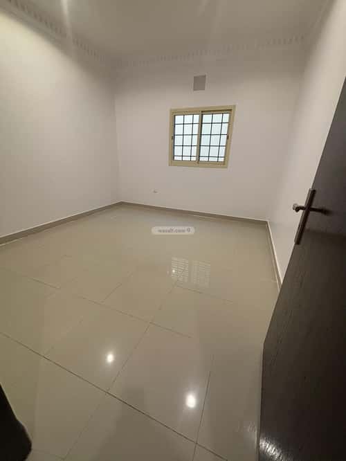 شقة ب 4 غرف إشبيلية، شرق الرياض، الرياض