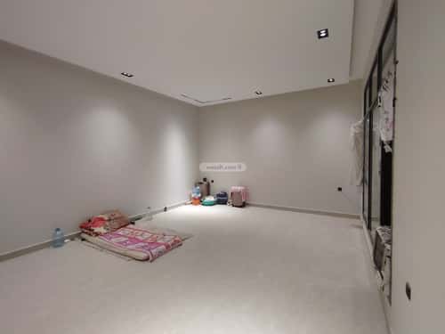 فيلا 343 متر مربع شمالية شرقية على شارع 20م Qurtubah, East Riyadh, Riyadh