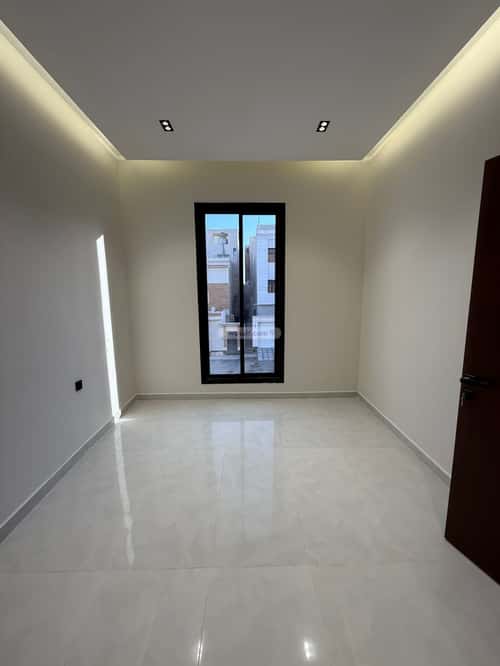 دور 5 غرف في الرمال