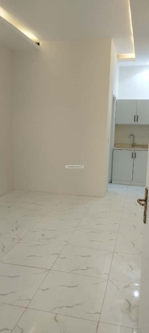 فيلا 325 متر مربع واجهة شمالية ب 8 غرف التعاون، شمال الرياض، الرياض