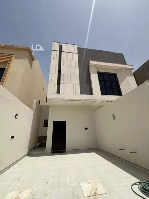 Floor 116.66 SQM with 3 Bedrooms Al-Janadriyah, East Riyadh, Riyadh