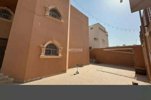 Villa 700 SQM Facing North on 15m Width Street Al-Faiha, East Riyadh, Riyadh