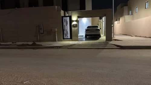 فيلا 250 متر مربع واجهة شمالية ب 5 غرف مطار الملك خالد الدولي، شمال الرياض، الرياض