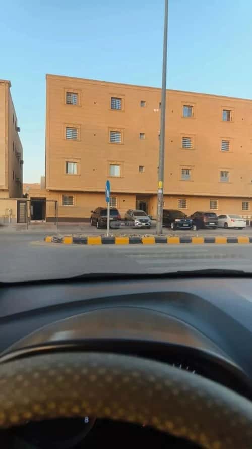Apartment with 4 Bedrooms Dahrat Laban, West Riyadh, Riyadh