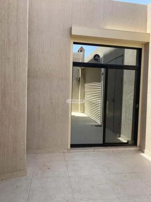Villa 375 SQM Facing East with 6 Bedrooms Oqbaa, Al Jubaylah
