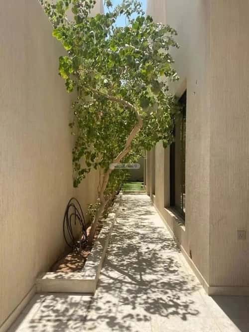 فيلا 375 متر مربع واجهة شرقية ب 6 غرف عقرباء، الجبيلة