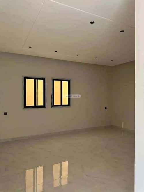 Floor 375 SQM with 5 Bedrooms Dahrat Laban, West Riyadh, Riyadh
