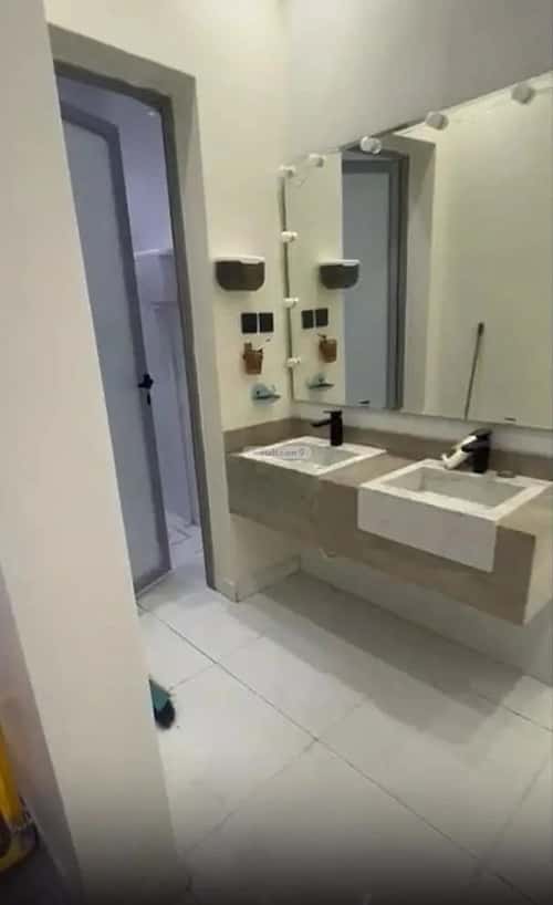 Apartment with 3 Bedrooms Al-Qadisiyah, East Riyadh, Riyadh