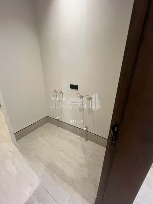 فيلا 10 غرف في العارض