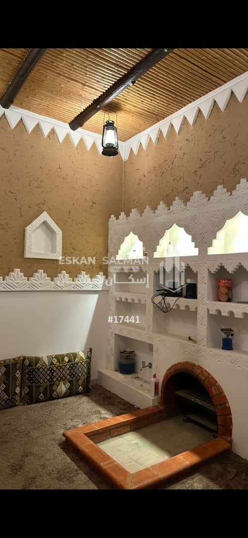 فيلا 260 متر مربع شرقية على شارع 15م الشفاء، حائل