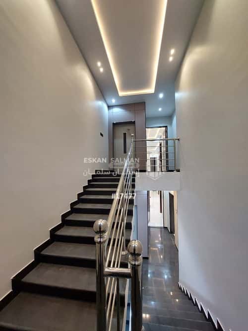 Apartment with 8 Bedrooms Al-Yarmouk, Khamis Mushait