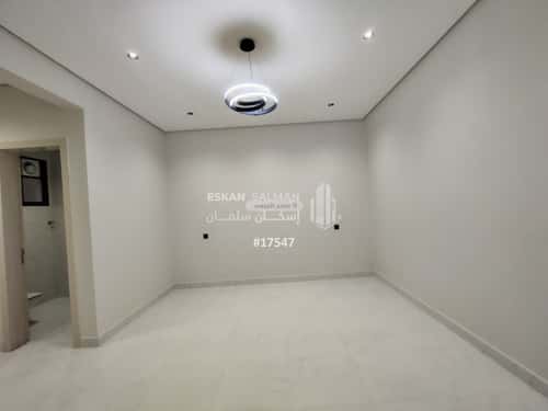 شقة ب 5 غرف المعلاة، أحد رفيدة