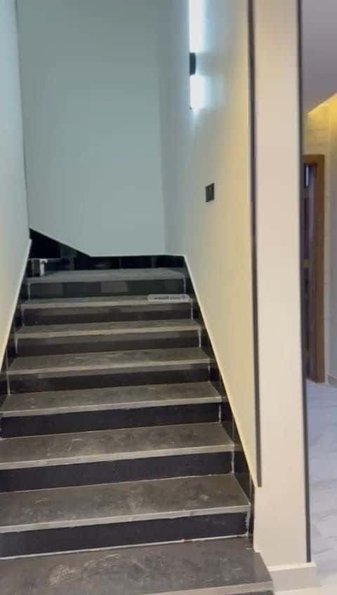 Villa 257 SQM facing North East on 30m width street المعترض، الطائف