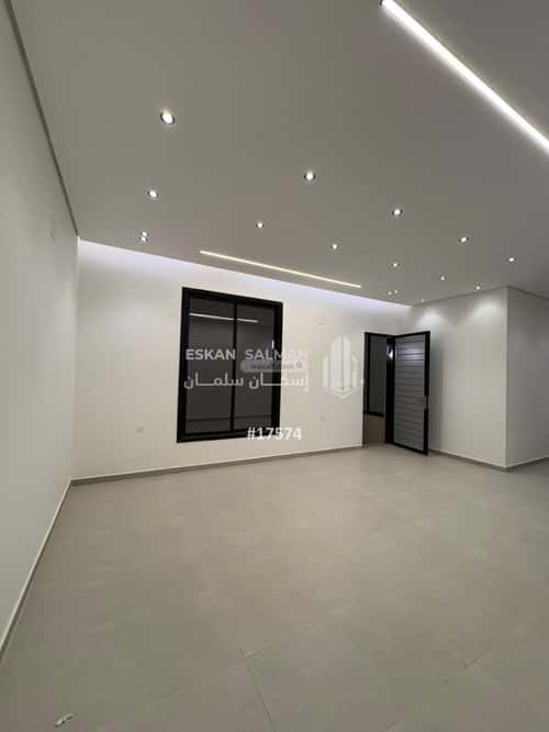 Floor 167 SQM with 5 bedrooms الندوة، شرق الرياض، الرياض