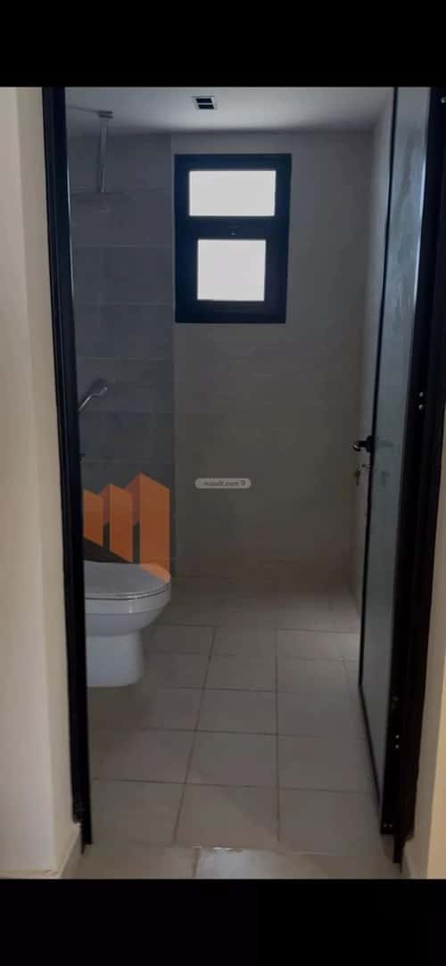 Apartment with 3 bedrooms الحمراء، الخبر