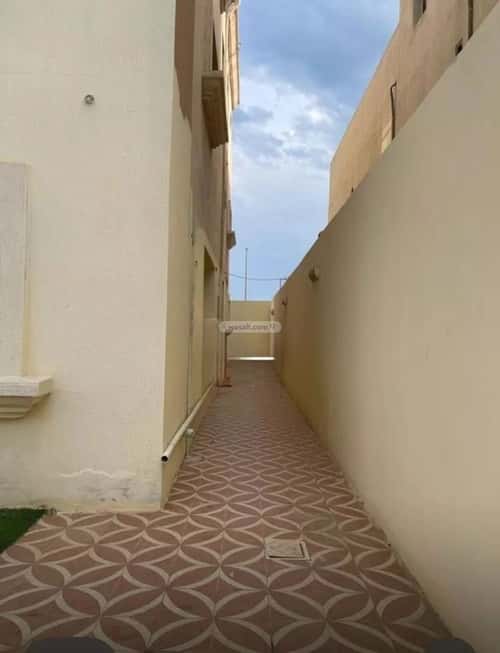 Villa 500 SQM Facing North on 20m Width Street Al Tahlyah, Khobar