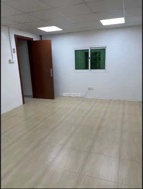 فيلا 320 متر مربع واجهة جنوبية ب 10 غرف جرير، وسط الرياض، الرياض