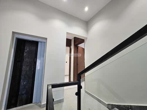 دور ب 4 غرف إشبيلية، شرق الرياض، الرياض