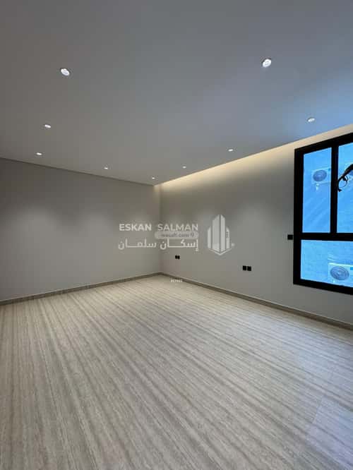 فيلا 448.14 متر مربع شمالية على شارع 15م السداد، الطائف