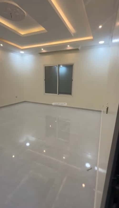 فيلا 420 متر مربع واجهة شمالية ب 7 غرف العروبة، الدمام