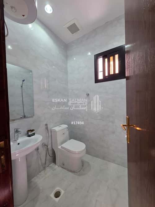 فيلا 321.73 متر مربع شرقية على شارع 15م السليمانية، الطائف