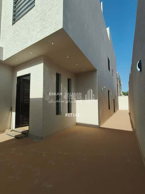 فيلا 312.5 متر مربع شرقية على شارع 18م النسيم الغربي، شرق الرياض، الرياض