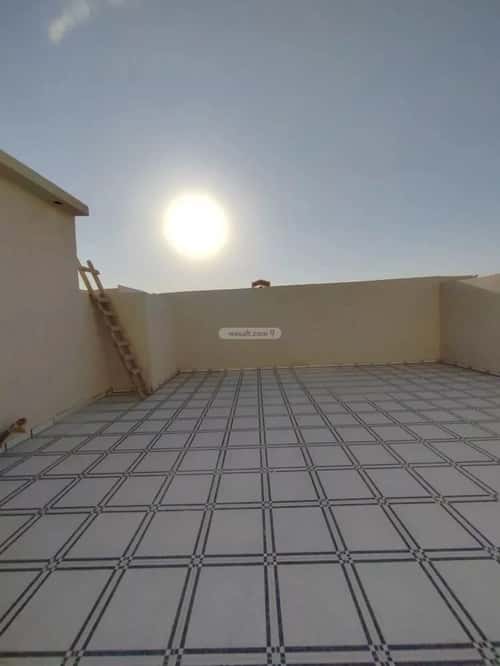 فيلا 331.85 متر مربع شرقية على شارع 20م طويق، غرب الرياض، الرياض