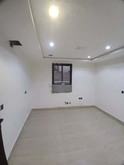 Floor 222 SQM with 3 bedrooms عكاظ، جنوب الرياض، الرياض