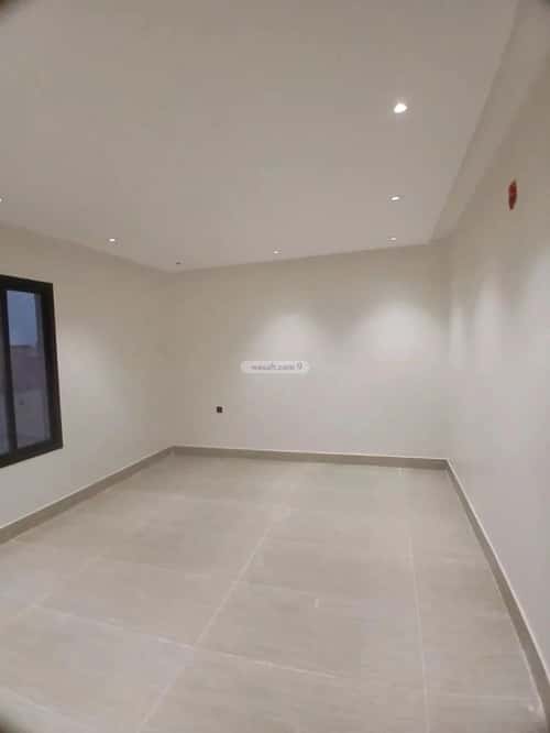 Floor 222 SQM with 3 bedrooms عكاظ، جنوب الرياض، الرياض