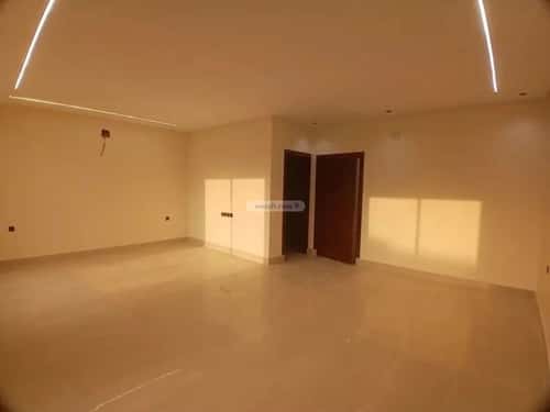 فيلا 318 متر مربع غربية على شارع 15م العوالي، غرب الرياض، الرياض