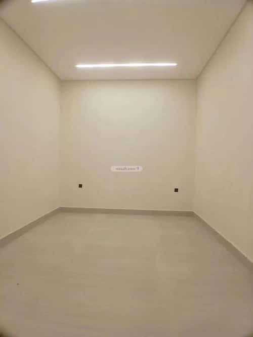 فيلا 318.55 متر مربع غربية على شارع 15م العوالي، غرب الرياض، الرياض