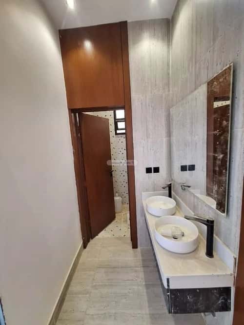 فيلا 265.64 متر مربع شرقية على شارع 15م طويق، غرب الرياض، الرياض