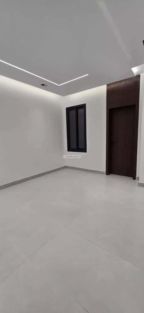 6 bedroom villa in Dhahrat Laban