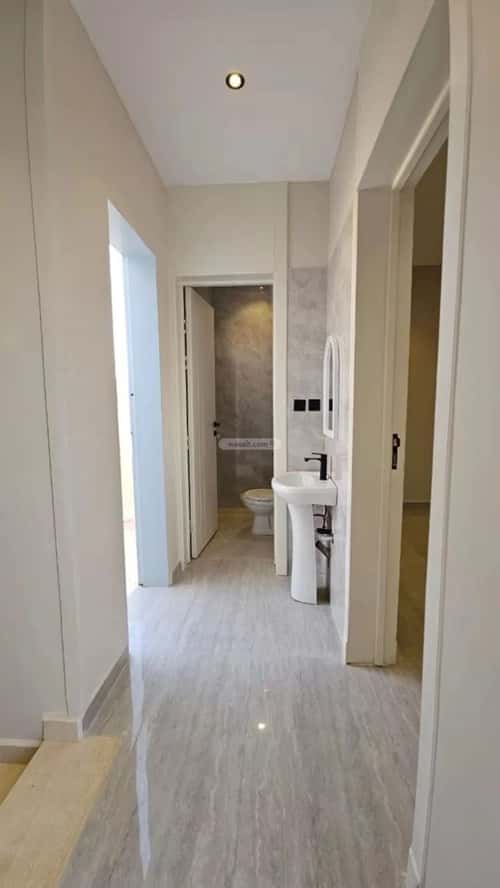 Villa 311 SQM facing West on 20m width street العريجاء الأوسط، غرب الرياض، الرياض