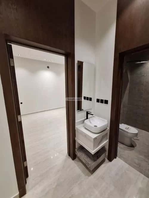 فيلا 364.34 متر مربع شرقية على شارع 20م العوالي، غرب الرياض، الرياض