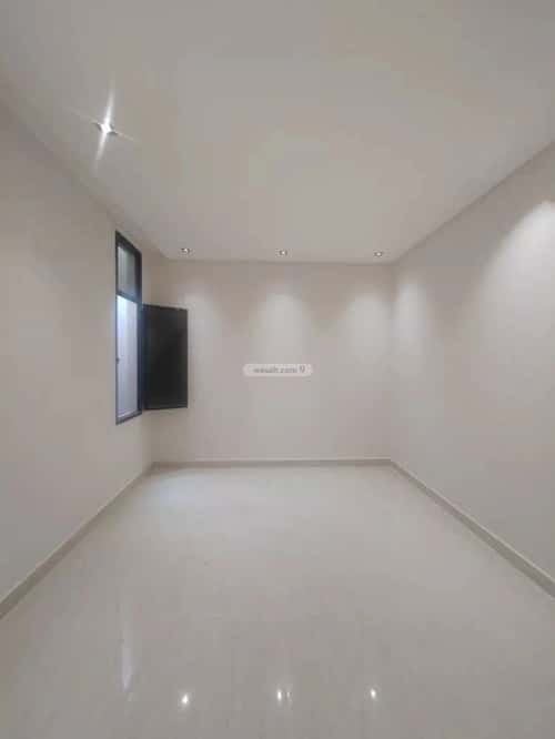 فيلا 303 متر مربع غربية على شارع 15م Twaeeq, West Riyadh, Riyadh