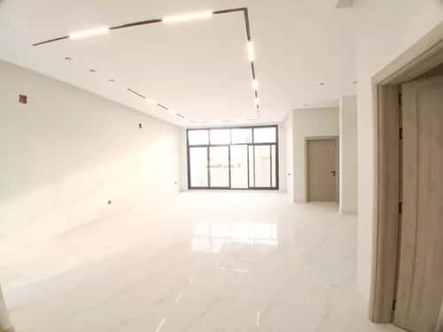 فيلا 300 متر مربع شرقية على شارع 15م العوالي، غرب الرياض، الرياض