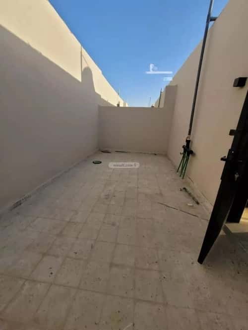 فيلا 263.47 متر مربع غربية على شارع 15م طويق، غرب الرياض، الرياض