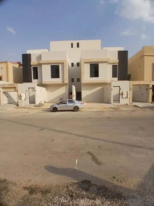Floor 174 SQM with 3 Bedrooms West Al-Oraija, West Riyadh, Riyadh