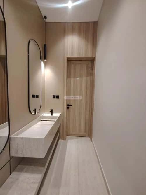 Floor 215 SQM with 3 bedrooms بدر، جنوب الرياض، الرياض