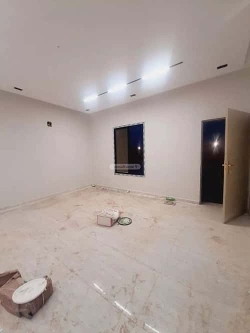Floor 226 SQM with 3 bedrooms عكاظ، جنوب الرياض، الرياض