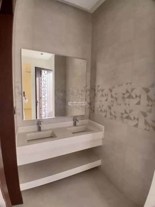 Floor 311 SQM with 3 bedrooms الحزم، غرب الرياض، الرياض