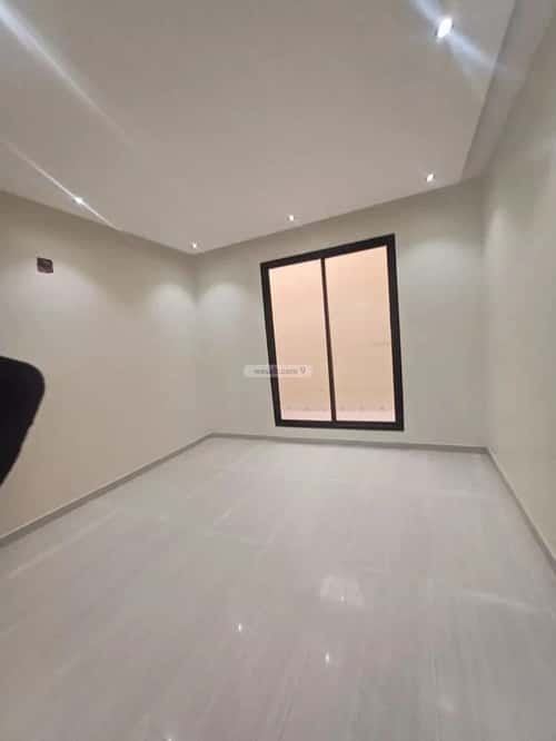 Floor 181 SQM with 3 Bedrooms Okaz, South Riyadh, Riyadh
