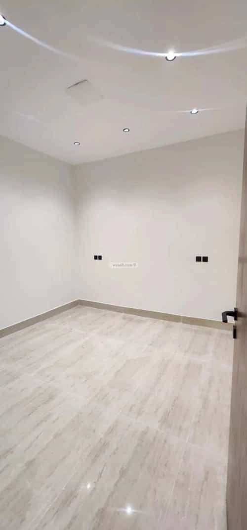 Floor 153.33 SQM with 3 Bedrooms Al-Awaly, West Riyadh, Riyadh