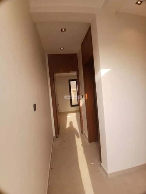 Floor 169 SQM with 3 Bedrooms Okaz, South Riyadh, Riyadh
