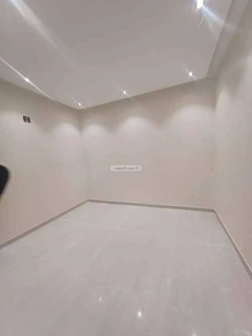 Floor 181 SQM with 3 bedrooms عكاظ، جنوب الرياض، الرياض