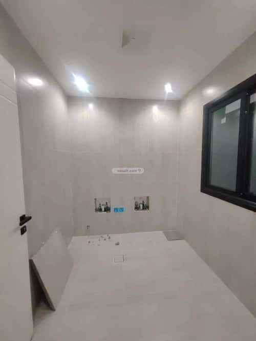 فيلا 200 متر مربع جنوبية على شارع 15م السويدي، غرب الرياض، الرياض