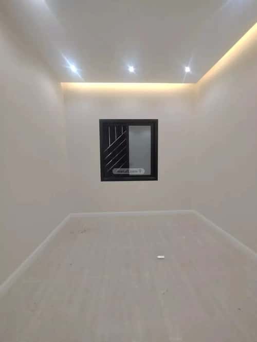 فيلا 200 متر مربع جنوبية على شارع 15م السويدي، غرب الرياض، الرياض