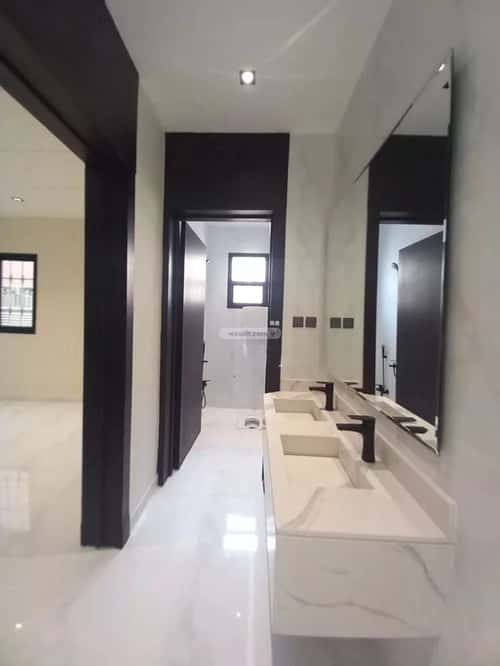 Floor 259 SQM with 3 Bedrooms West Al-Oraija, West Riyadh, Riyadh